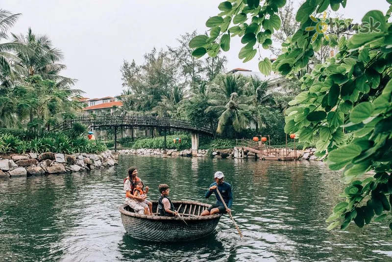 Фото отеля Angsana Lang Co 5* Хюэ Вьетнам экстерьер и бассейны