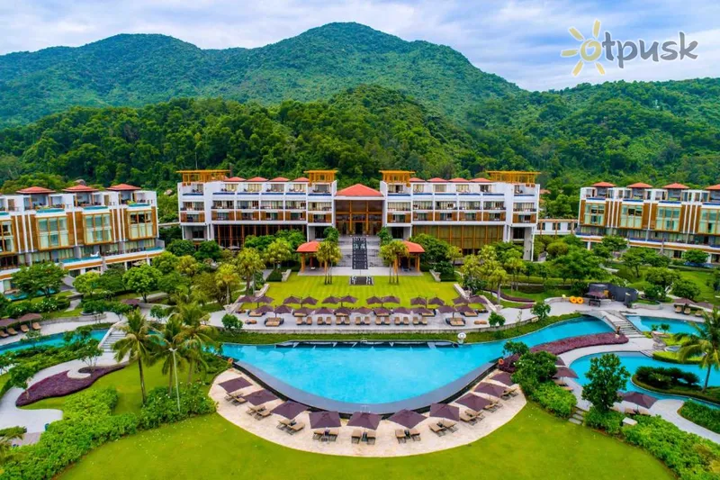 Фото отеля Angsana Lang Co 5* Хюе В'єтнам екстер'єр та басейни