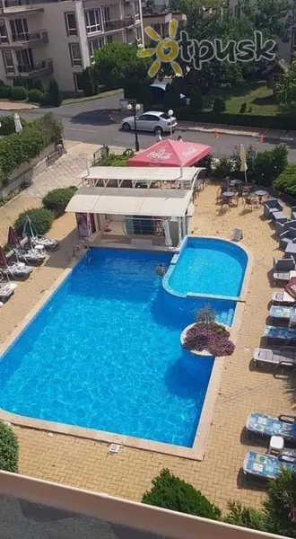 Фото отеля Afrikana Hotel 3* Šventasis Vlasas Bulgarija išorė ir baseinai