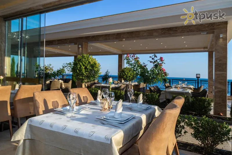 Фото отеля Onyx Beach Residence 4* Svētā Vlasa Bulgārija bāri un restorāni