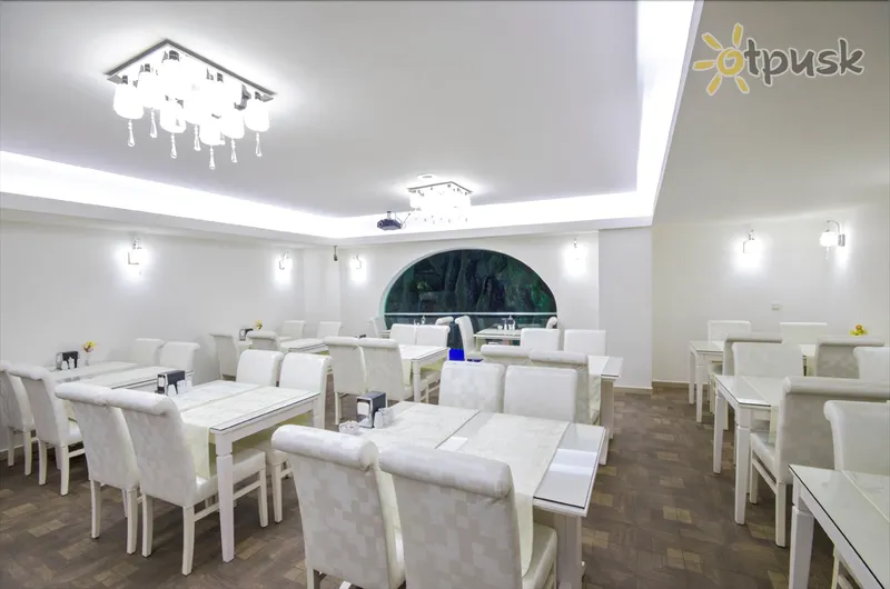 Фото отеля Grand Eyuboglu Hotel 3* Stambula Turcija bāri un restorāni