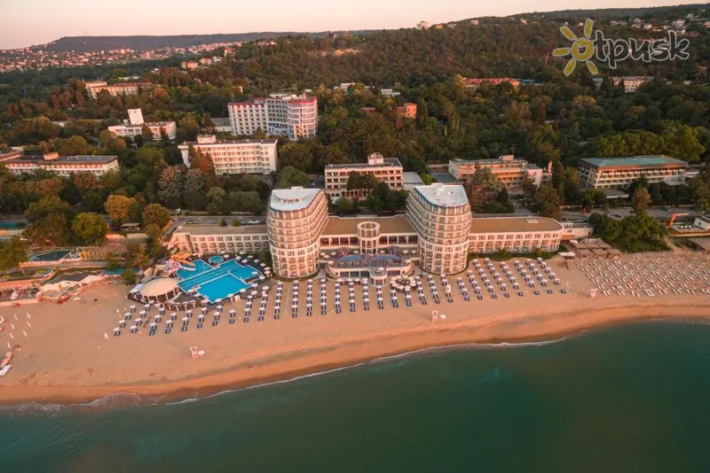 Фото отеля Azalia Hotel Balneo & Spa 4* Šventasis Konstantinas ir Elena Bulgarija išorė ir baseinai