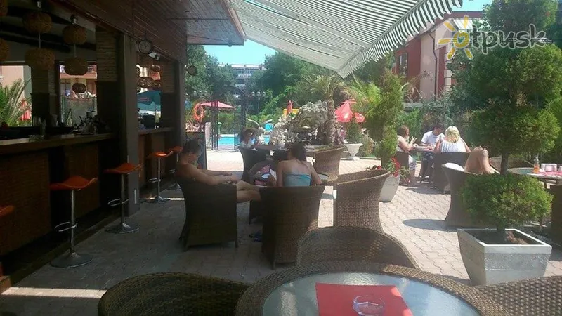 Фото отеля Bahami Complex 3* Солнечный берег Болгария бары и рестораны