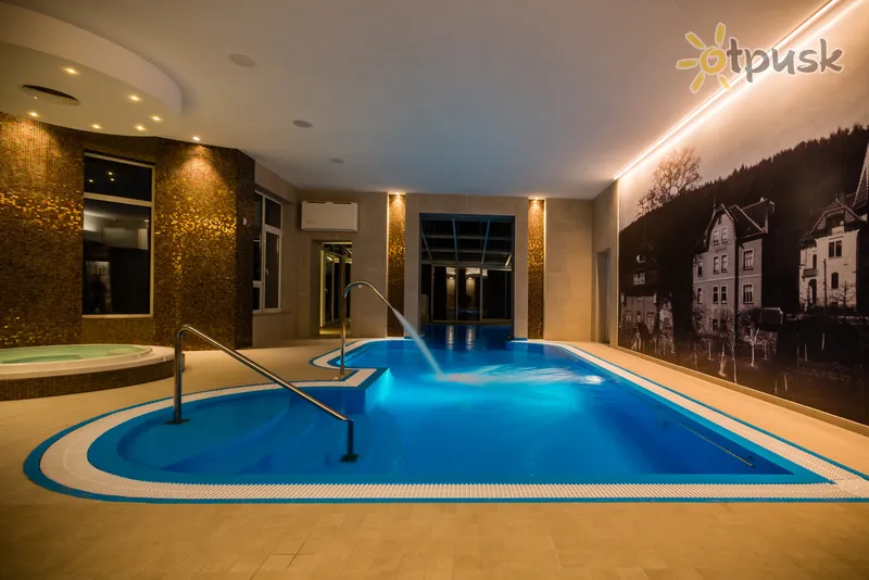 Фото отеля Antoaneta Villa 4* Лугачовіце Чехія екстер'єр та басейни