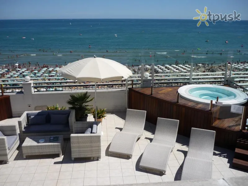 Фото отеля Ca Bianca Hotel 4* Ріміні Італія екстер'єр та басейни