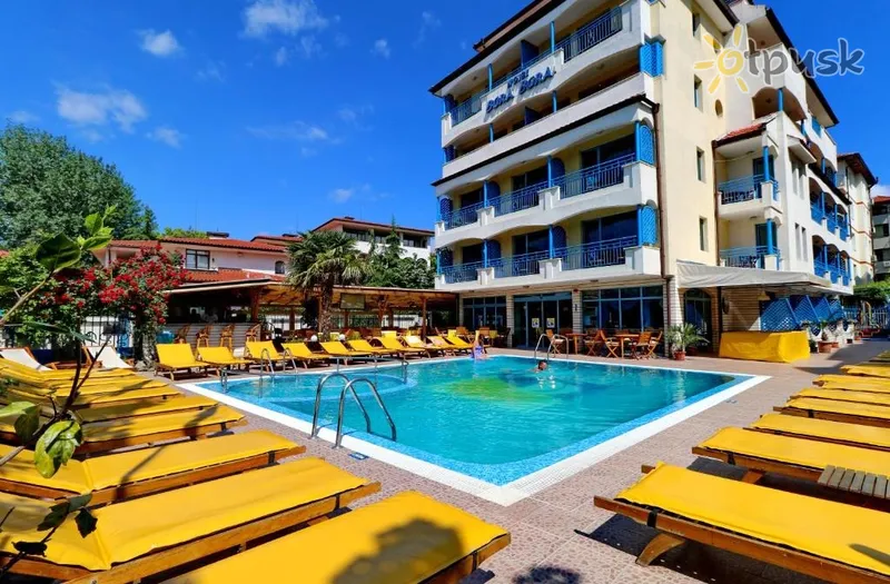 Фото отеля Bora Bora Hotel 3* Сонячний берег Болгарія екстер'єр та басейни