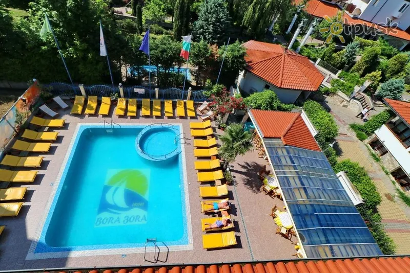 Фото отеля Bora Bora Hotel 3* Saulainā pludmale Bulgārija ārpuse un baseini