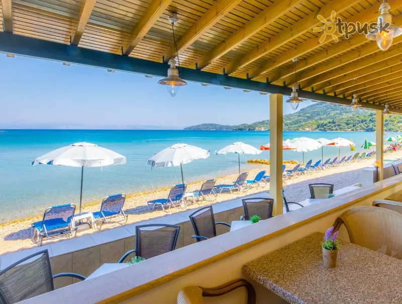 Фото отеля Rossis Hotel 3* о. Корфу Греція бари та ресторани