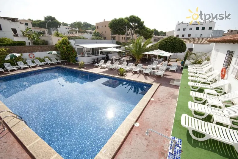 Фото отеля Montesol Hostal 2* о. Майорка Іспанія екстер'єр та басейни