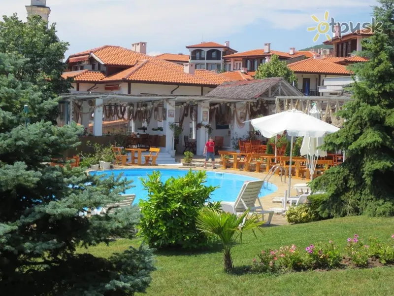 Фото отеля Breeze Apart Complex 4* Svētā Vlasa Bulgārija ārpuse un baseini