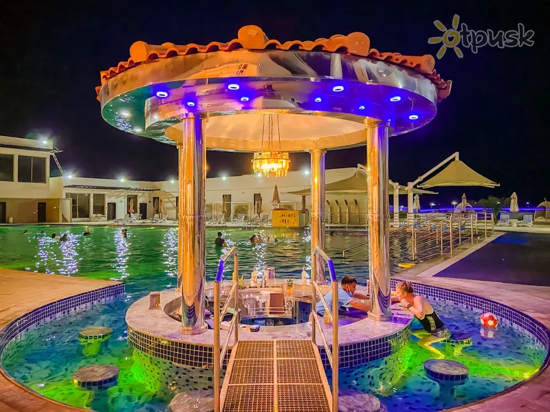 Фото отеля Mirage Bab Al Bahr Beach Hotel 5* Fujairah JAE išorė ir baseinai