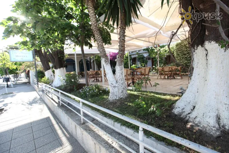 Фото отеля Margarit Villa 3* Саранда Албанія екстер'єр та басейни