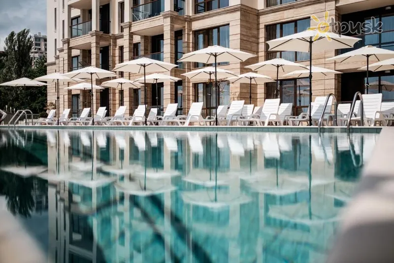 Фото отеля Cabacum Plaza 3* Auksinės smiltys Bulgarija išorė ir baseinai