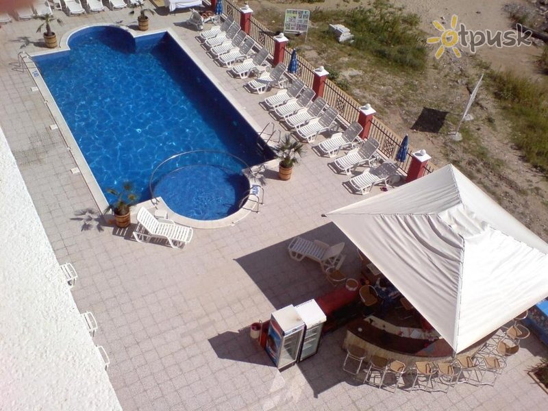 Фото отеля Carina Beach Aparthotel 3* Солнечный берег Болгария экстерьер и бассейны