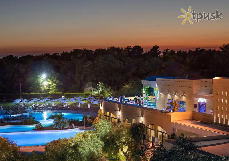 Фото отеля Vivosa Apulia Resort 4* Лечче Италия экстерьер и бассейны