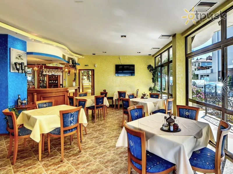 Фото отеля Continental 9000 2* Приморско Болгария бары и рестораны
