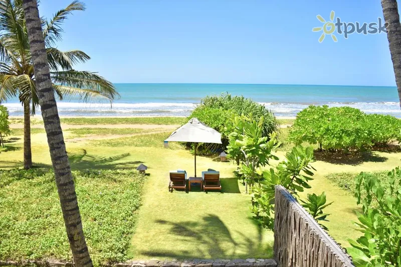 Фото отеля Wattura Resort & Spa 5* Вайккала Шри-Ланка пляж