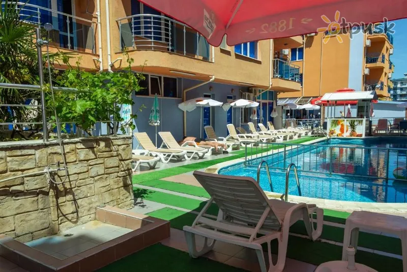 Фото отеля Dara Hotel 2* Primorsko Bulgārija ārpuse un baseini