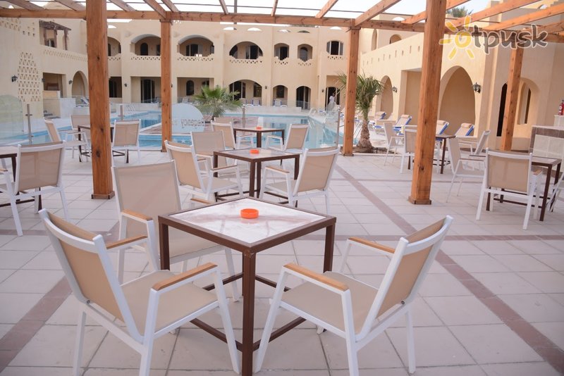 Фото отеля Romance Regency Club 5* Шарм эль Шейх Египет бары и рестораны