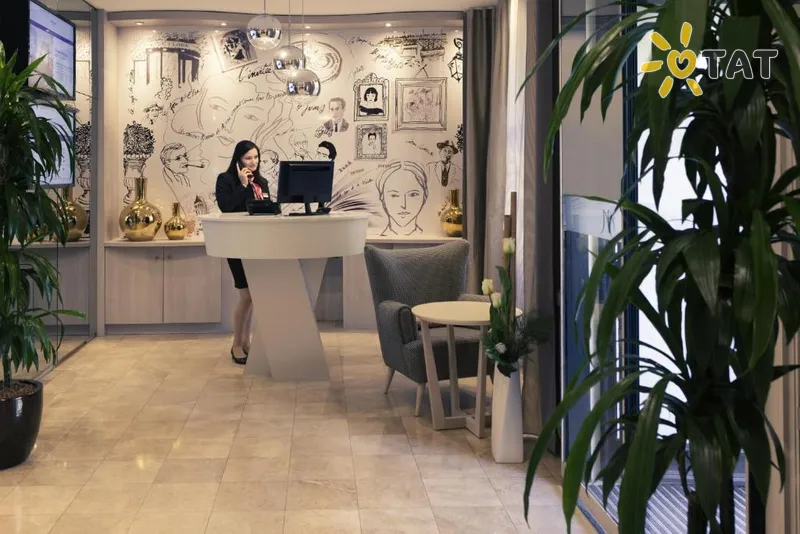 Фото отеля Mercure Montparnasse Raspail 4* Париж Франція лобі та інтер'єр
