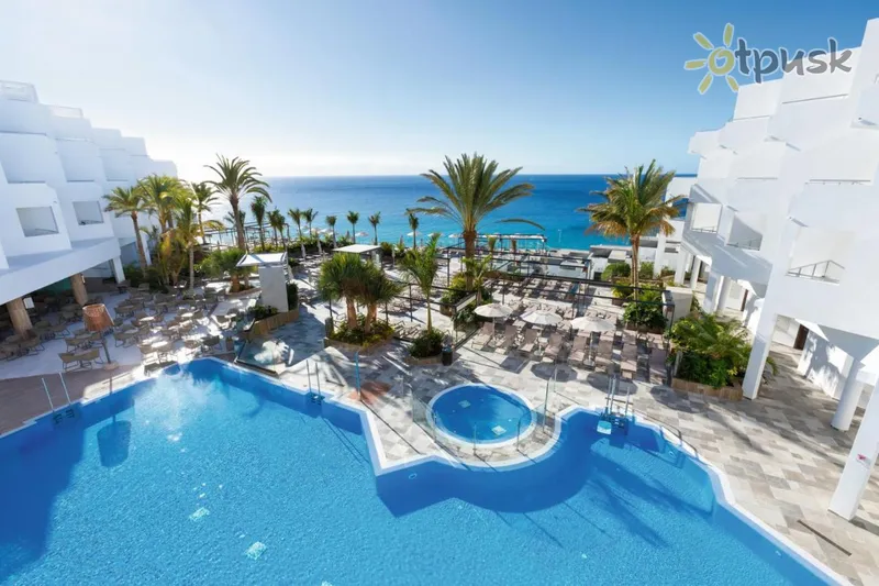 Фото отеля Riu Palace Jandia 5* par. Fuerteventura (Kanāriju salas) Spānija ārpuse un baseini