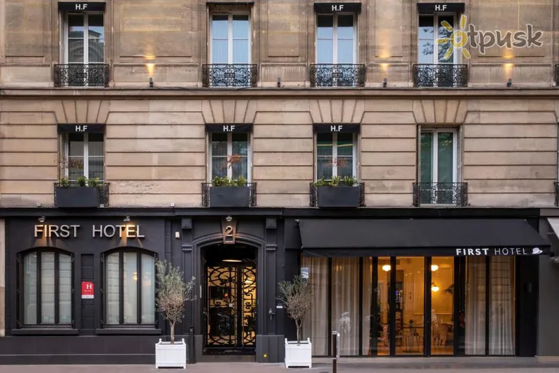 Фото отеля First Hotel 4* Париж Франция экстерьер и бассейны