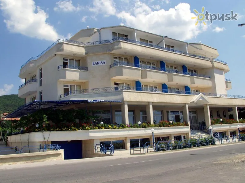 Фото отеля Larisa 1&2 Hotel 3* Svētā Vlasa Bulgārija ārpuse un baseini