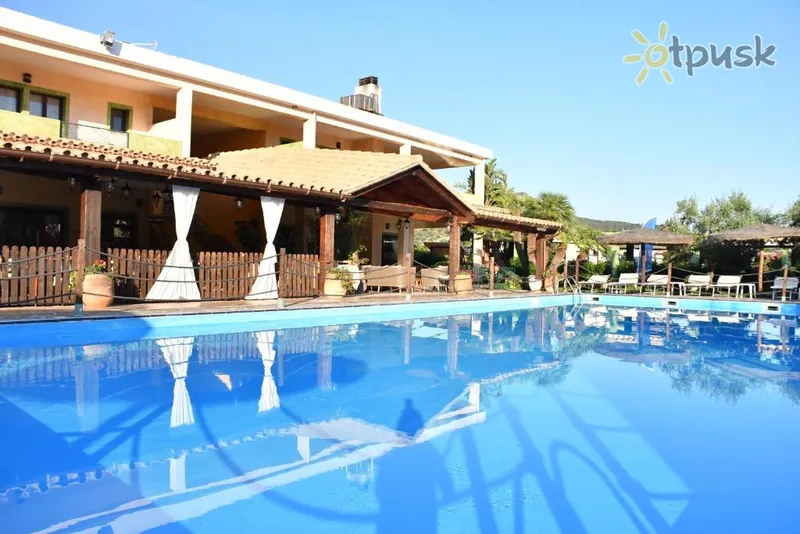 Фото отеля Le Zagare Resort 4* о. Сардинія Італія екстер'єр та басейни