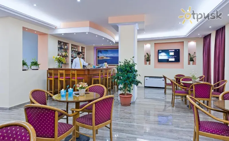 Фото отеля Nefeli Hotel 2* о. Крит – Ханья Греція бари та ресторани