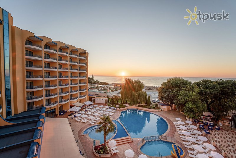 Фото отеля Grifid Arabella Hotel 4* Золотые пески Болгария экстерьер и бассейны