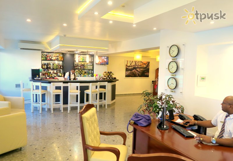 Фото отеля Plus Vedado 500 Hotel 3* Гавана Куба бары и рестораны
