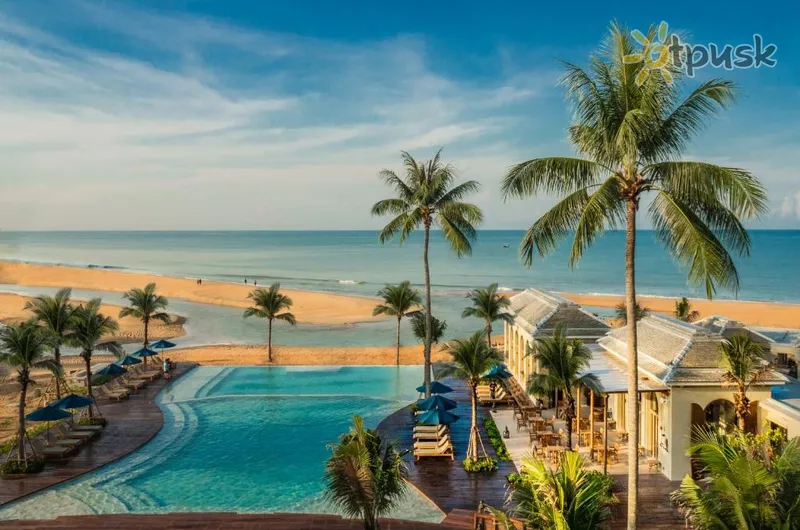 Фото отеля Devasom Khao Lak Beach Resort & Villas 5* Као Лак Таїланд екстер'єр та басейни