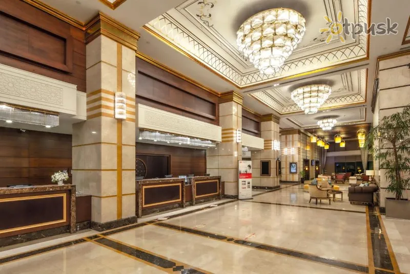 Фото отеля Crowne Plaza Istanbul Asia Hotel 5* Стамбул Туреччина лобі та інтер'єр