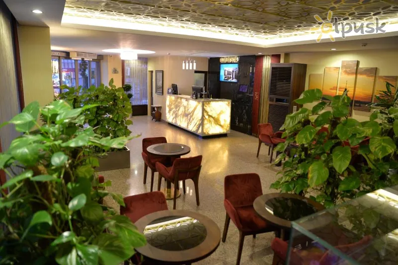 Фото отеля Golden Siyav Hotel 3* Stambula Turcija vestibils un interjers