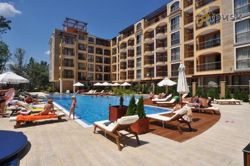 Фото отеля Harmony Suites 2&3 3* Солнечный берег Болгария экстерьер и бассейны