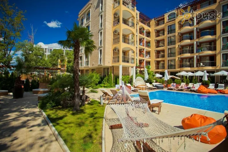 Фото отеля Harmony Suites 2&3 3* Saulainā pludmale Bulgārija ārpuse un baseini