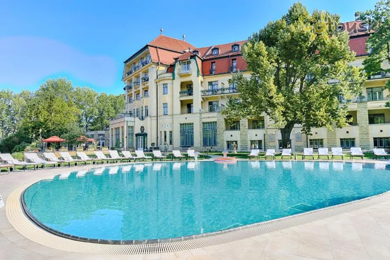 Фото отеля Thermia Palace Ensana Health Spa Hotel 5* Piestany Slovakija išorė ir baseinai