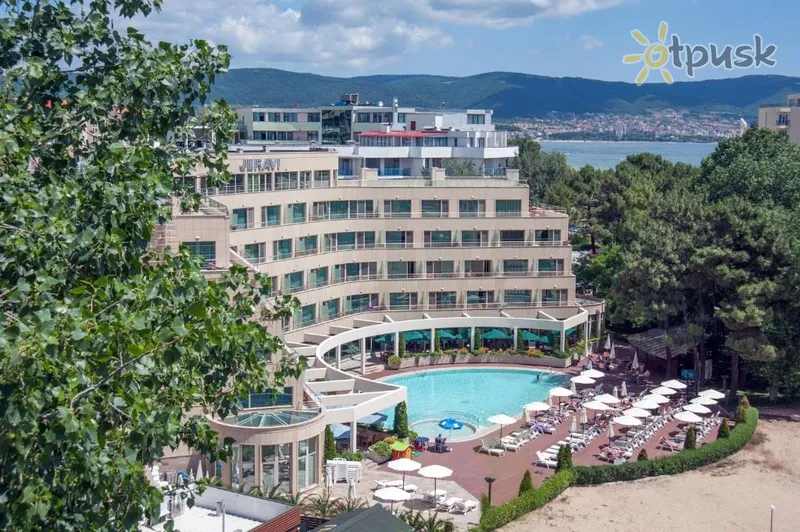 Фото отеля Jeravi Hotel 4* Saulainā pludmale Bulgārija ārpuse un baseini
