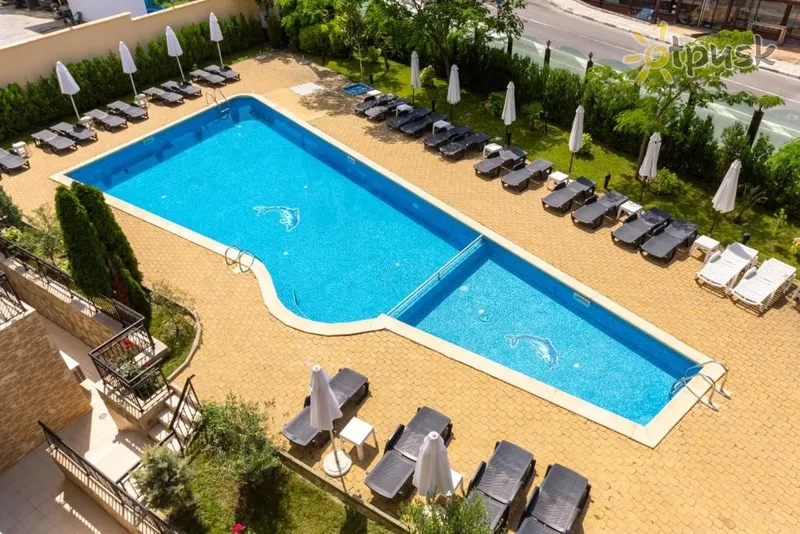 Фото отеля Julia Hotel 3* Šventasis Vlasas Bulgarija išorė ir baseinai