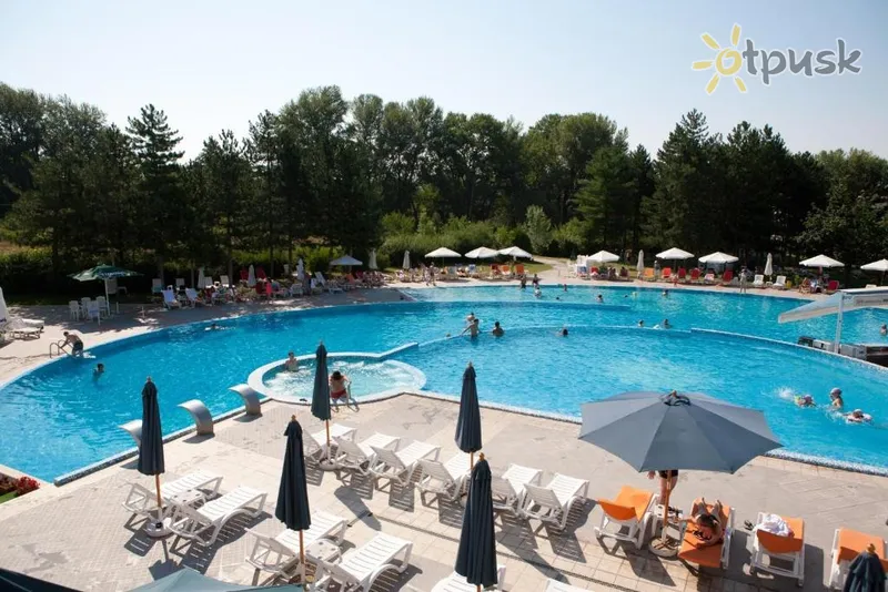 Фото отеля Hissar Hotel 4* Хісар Болгарія екстер'єр та басейни