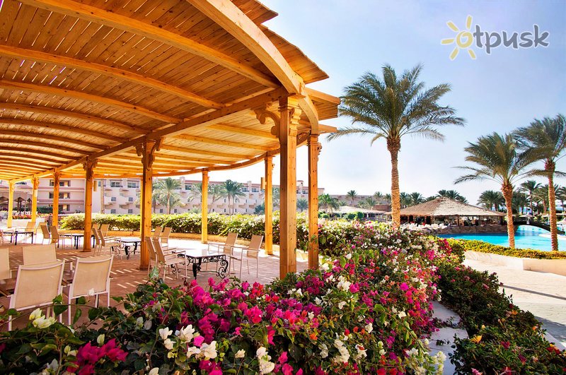 Фото отеля Otium Pyramisa Beach Resort 5* Сахл Хашиш Египет бары и рестораны