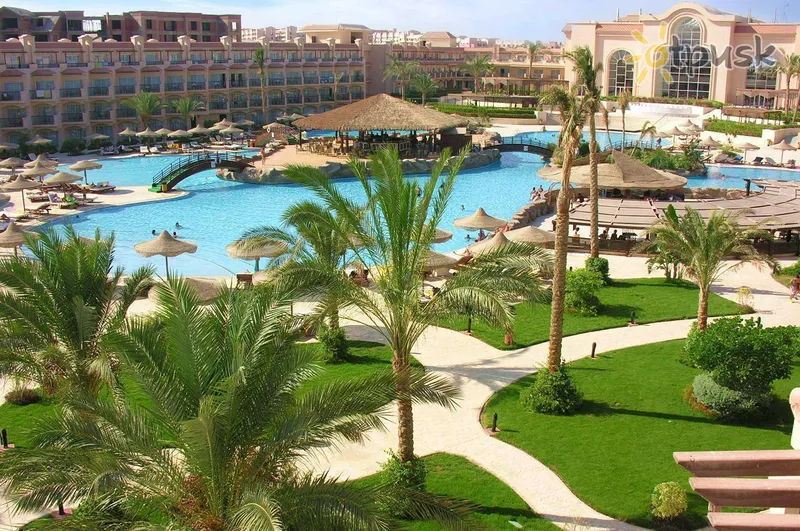 Фото отеля Pyramisa Beach Resort Sahl Hasheesh 5* Sahl Hasheesh Egiptas išorė ir baseinai