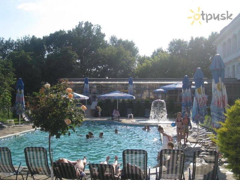 Фото отеля Melsa Coop 3* Несебр Болгария экстерьер и бассейны