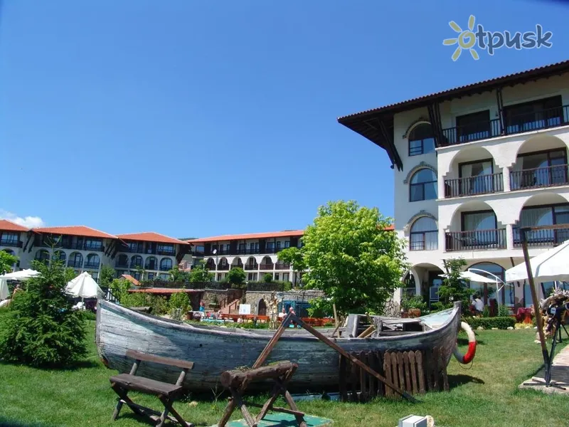 Фото отеля Monastery 2 3* Святий Влас Болгарія екстер'єр та басейни