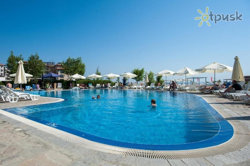 Фото отеля Oasis Del Mare 4* Царево Болгария экстерьер и бассейны