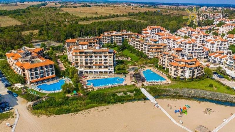 Фото отеля Oasis Del Mare 4* Царево Болгария экстерьер и бассейны