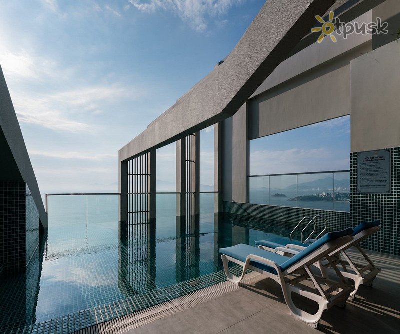Фото отеля Joy Trip Hotel 4* Нячанг Вьетнам экстерьер и бассейны