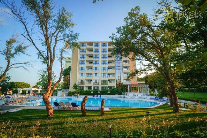 Фото отеля Perla Royal Hotel 5* Приморско Болгария экстерьер и бассейны
