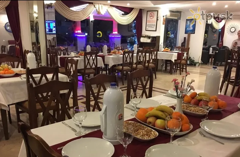 Фото отеля Gulizar Hotel 2* Анталия Турция бары и рестораны