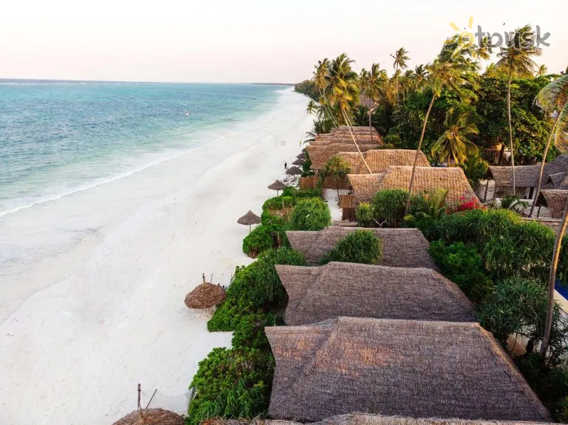 Фото отеля Zanzibar Sunrise на Bandas 4* Матемві Танзанія пляж